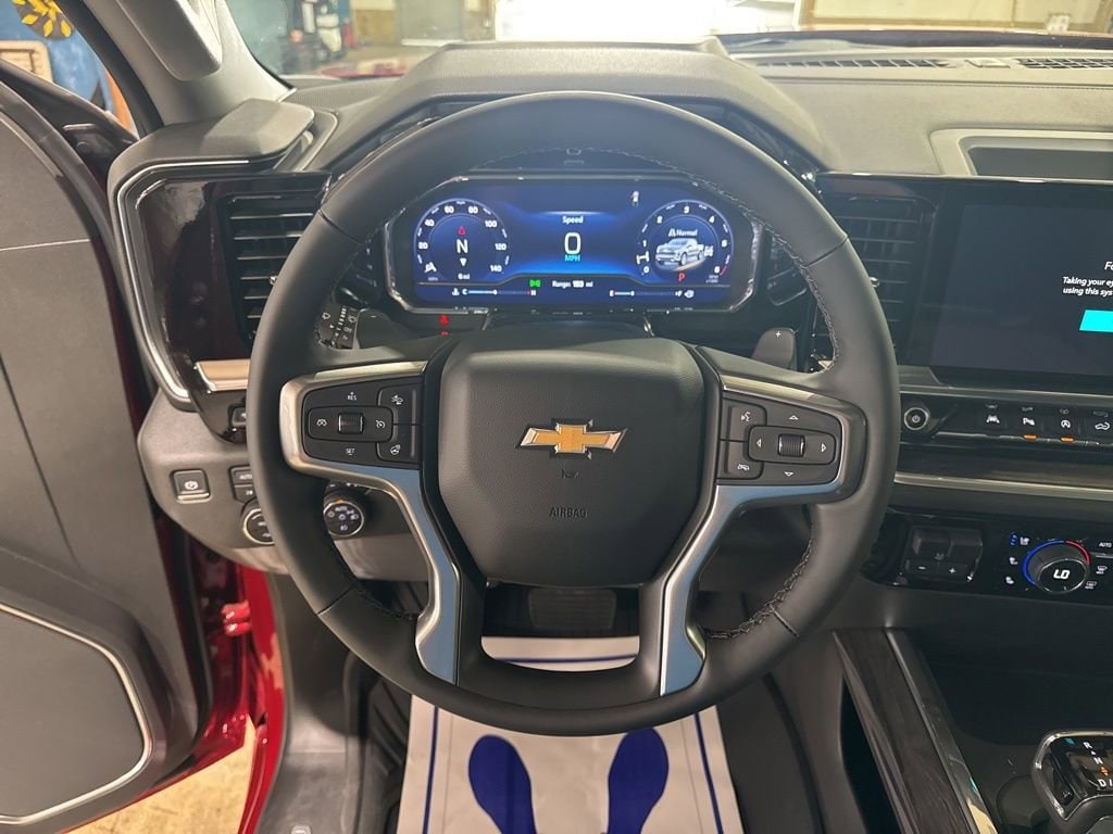 2025 Chevrolet Silverado 1500 LTZ - Photo 24
