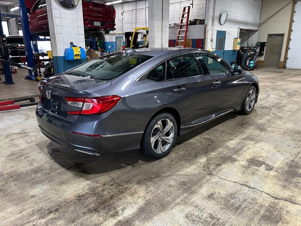 1HGCV1F58LA803131