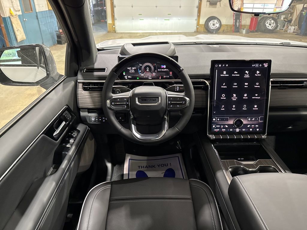 2025 GMC Sierra EV Denali - Photo 28