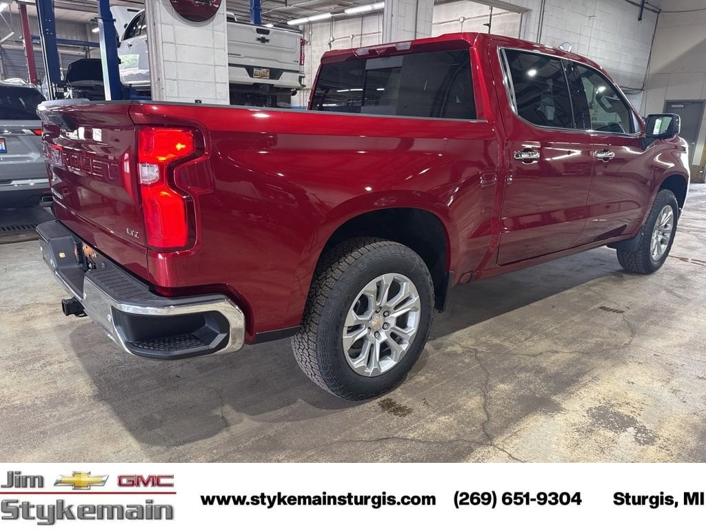 2025 Chevrolet Silverado 1500 LTZ - Photo 7