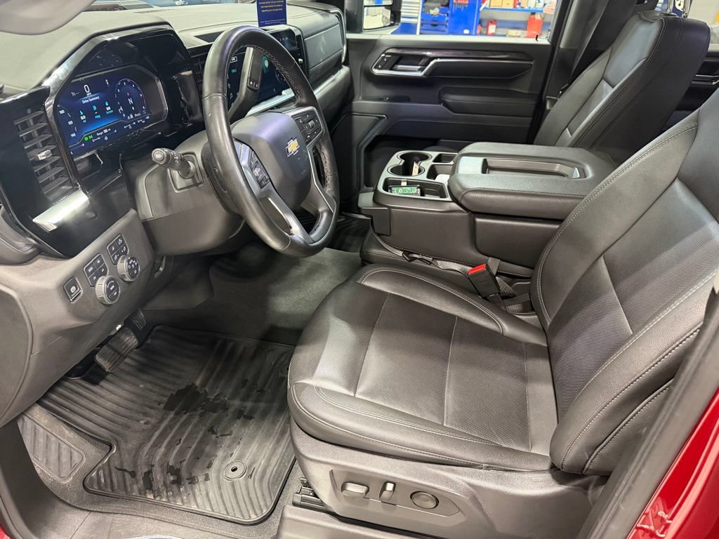 2024 Chevrolet Silverado 2500HD LTZ - Photo 10