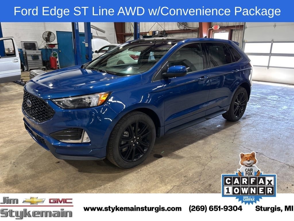 2023 Ford Edge ST-Line AWD's photo