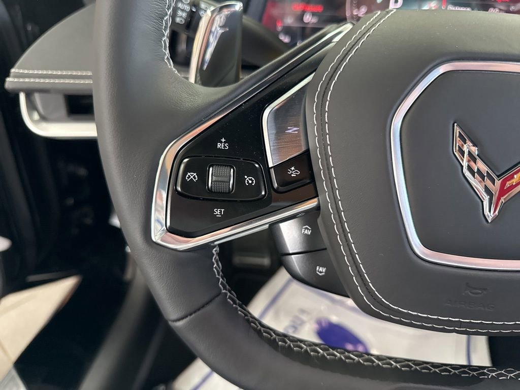 2025 Chevrolet Corvette 2LZ - Photo 18