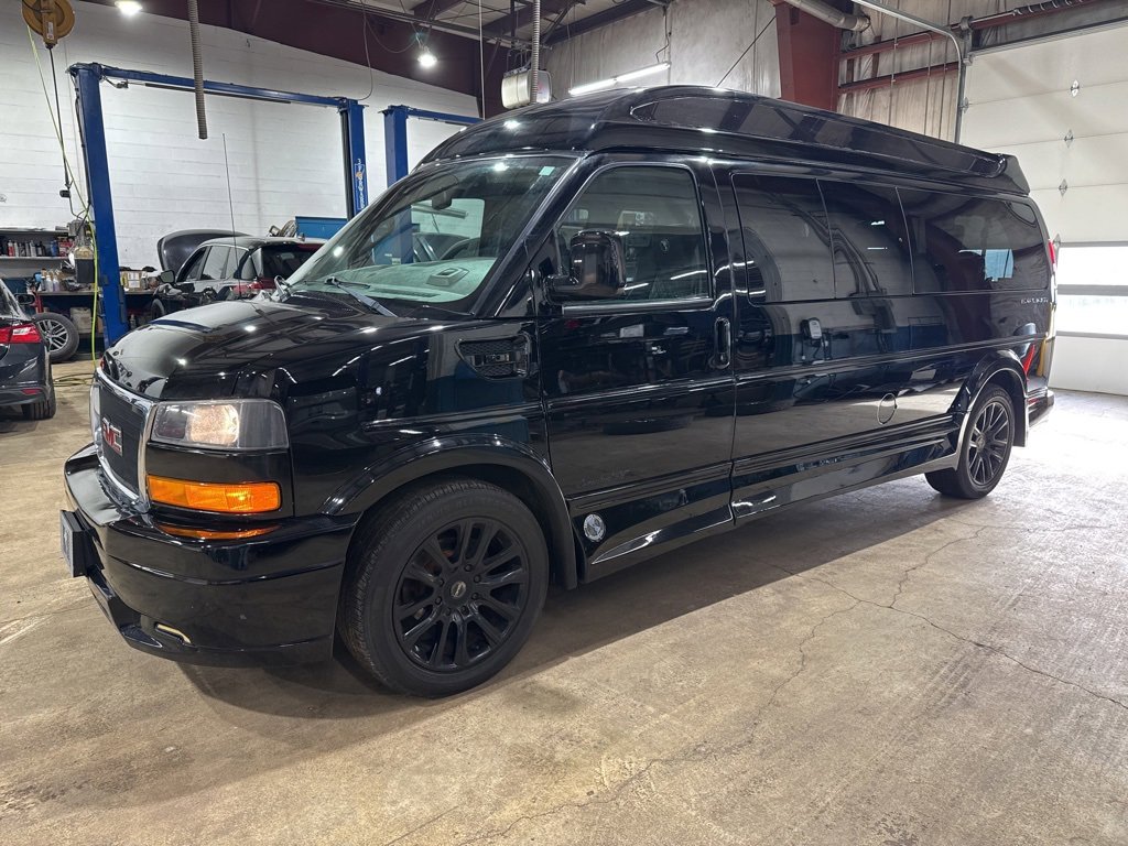 2020 GMC Savana Cargo Work Van's photo