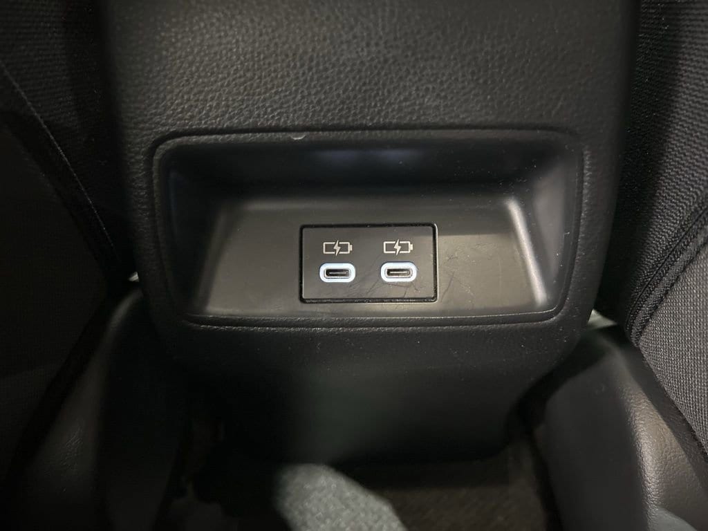 2024 Toyota Corolla LE - Photo 33
