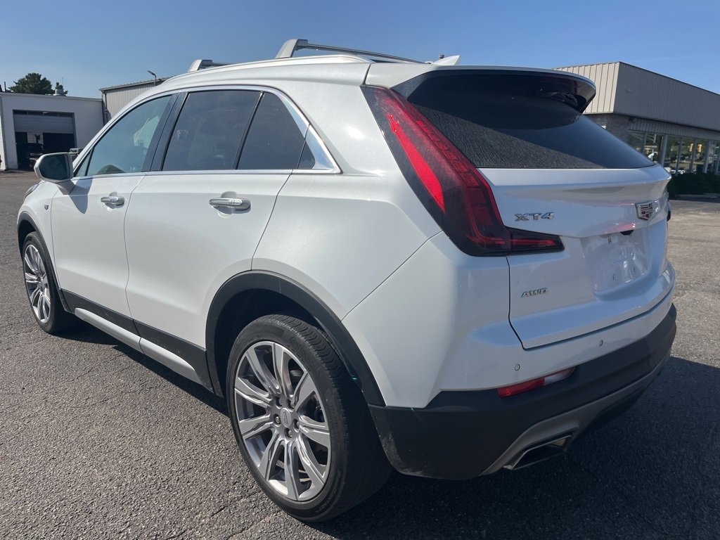 2019 Cadillac XT4 Premium Luxury photo 2