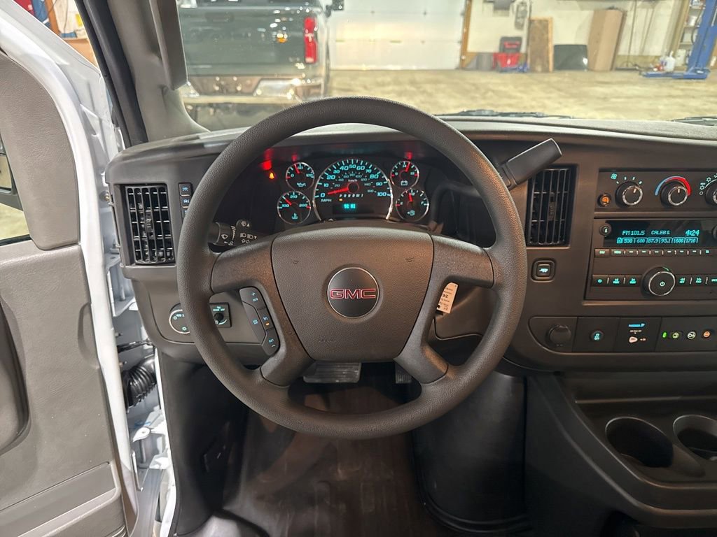 2024 GMC Savana Cargo Work Van - Photo 16