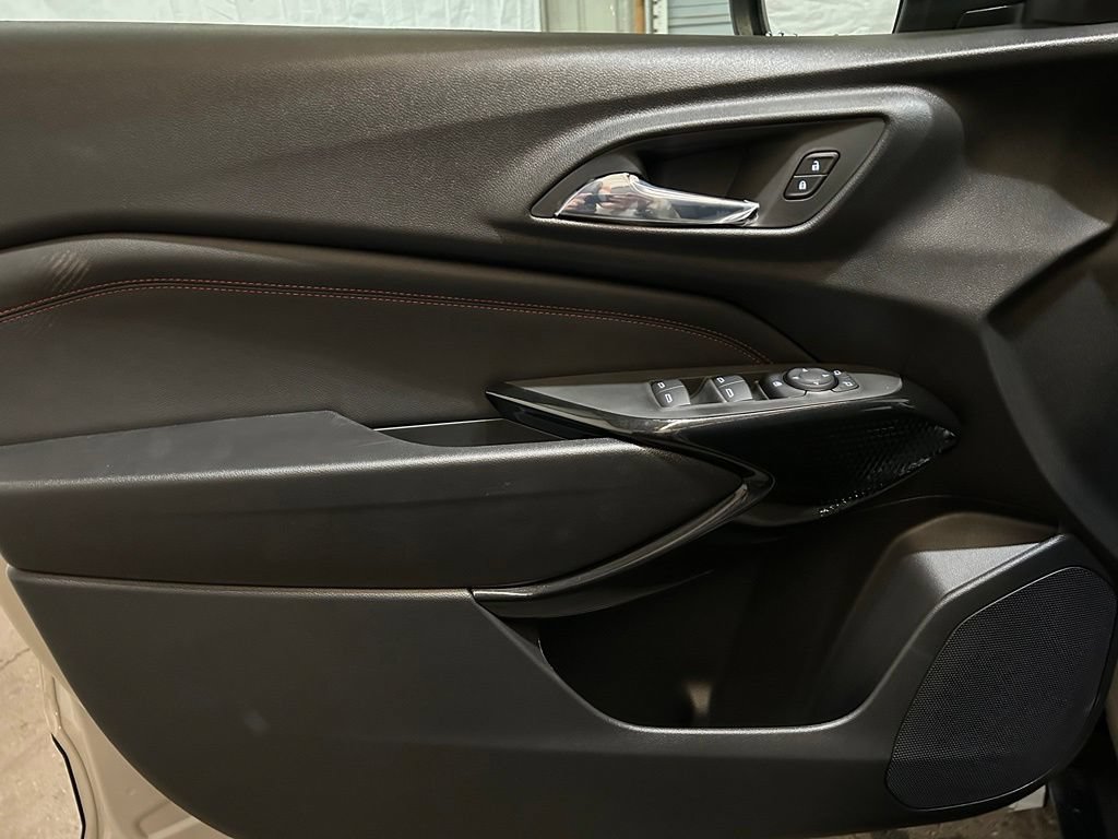 2026 Chevrolet Trax RS - Photo 10
