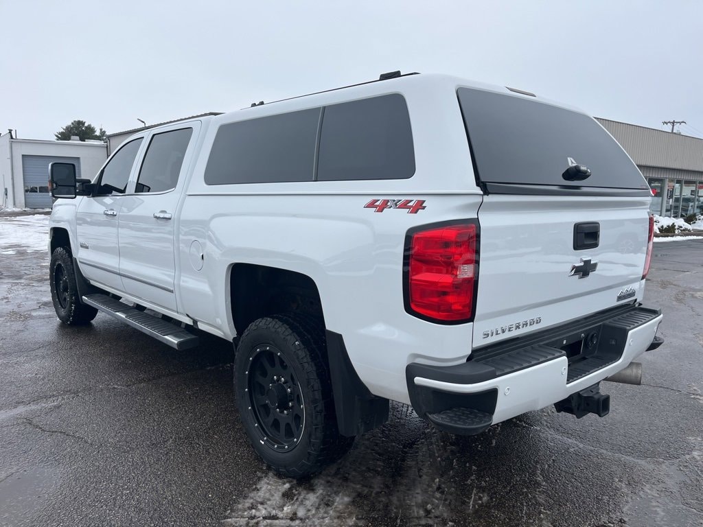 Used 2018 Chevrolet Silverado 2500 HD High Country Truck
