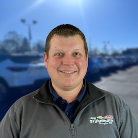 Staff member Nate Jackson from ID_8b3ff7256e82