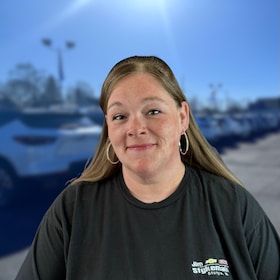 Staff member April Pelfrey from ID_3fccc696dd1d