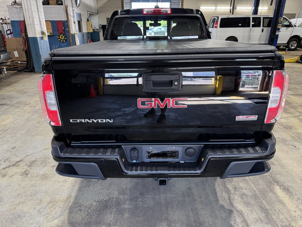 2016 Gmc Canyon SLE photo 2