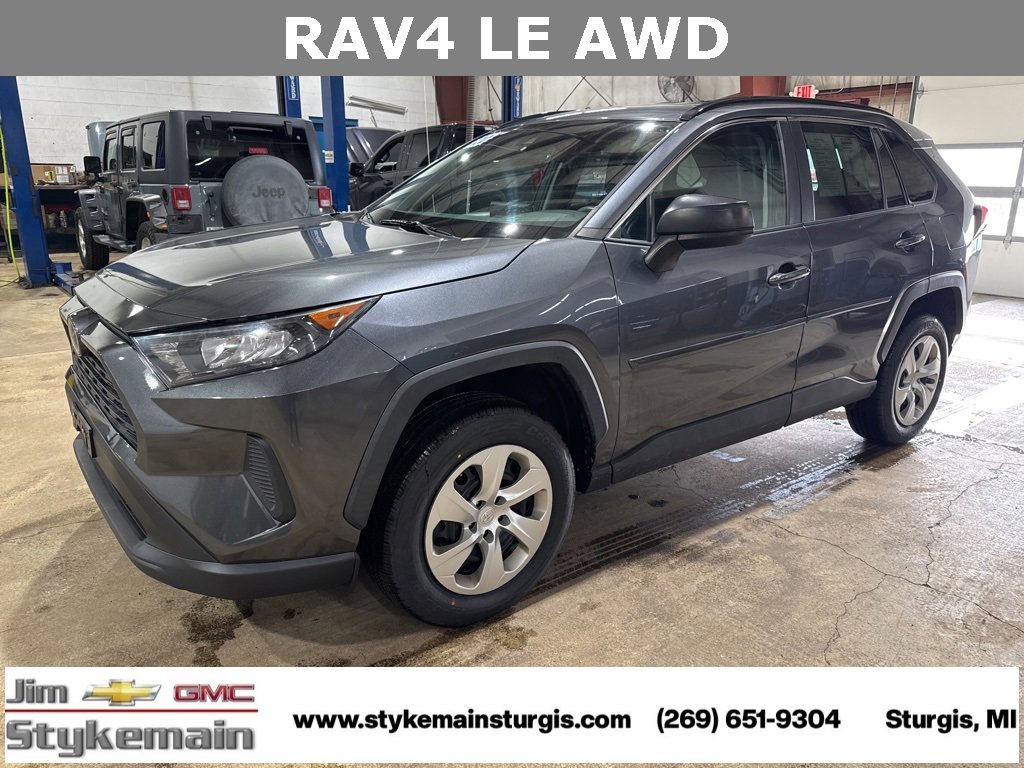 2020 Toyota RAV4 LE