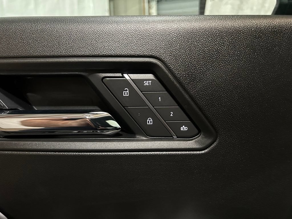 2026 Chevrolet Colorado Z71 - Photo 11