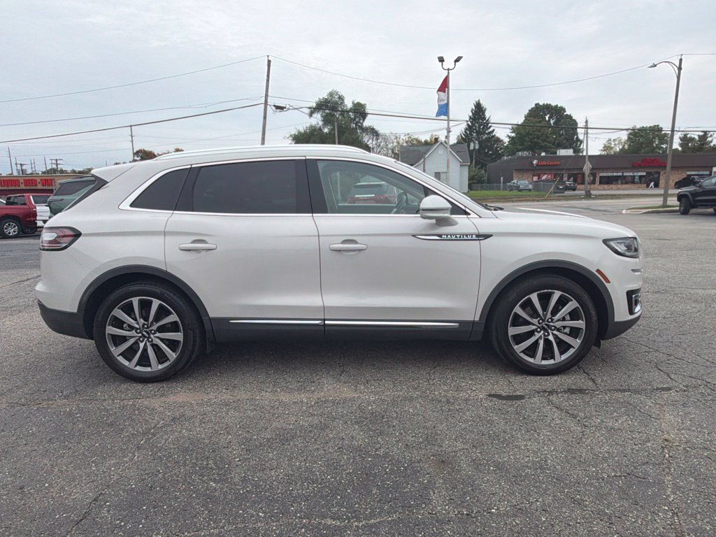 Used 2019 Lincoln Nautilus Select with VIN 2LMPJ6K93KBL15158 for sale in Sturgis, MI