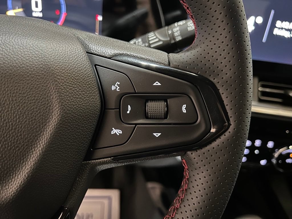 2026 Chevrolet Trax RS - Photo 18