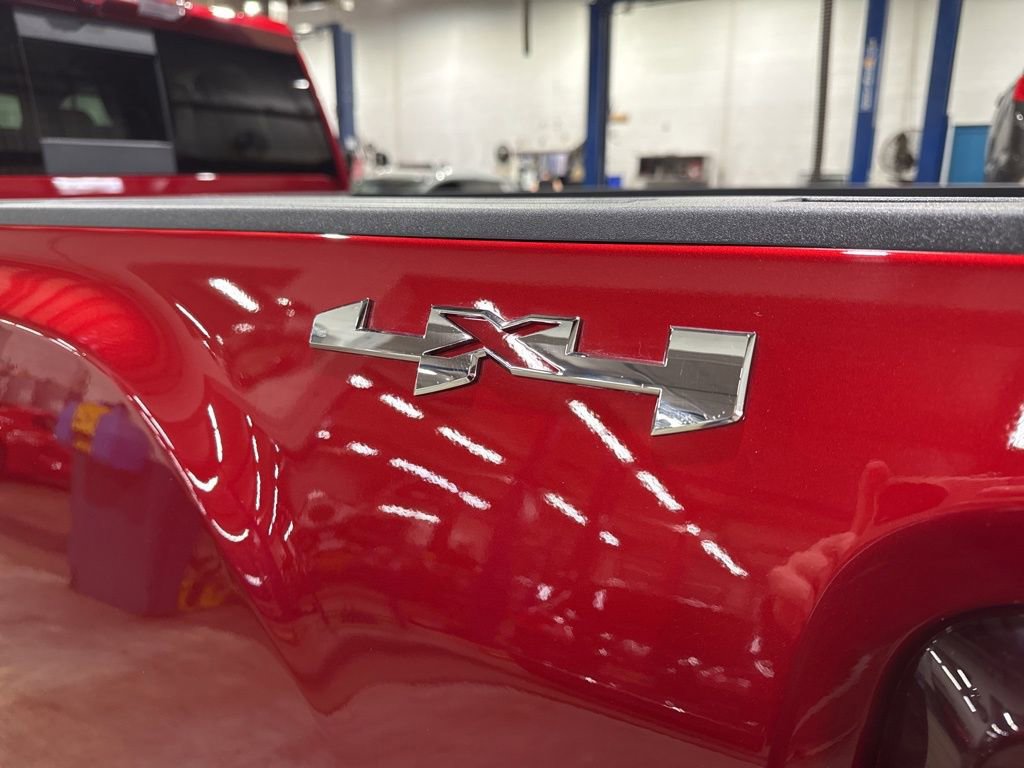 2026 GMC Sierra 2500HD SLT - Photo 13