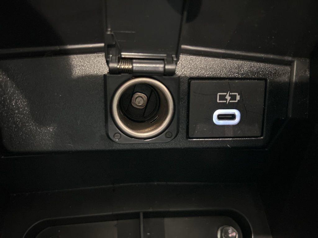 2024 Toyota Corolla LE - Photo 29