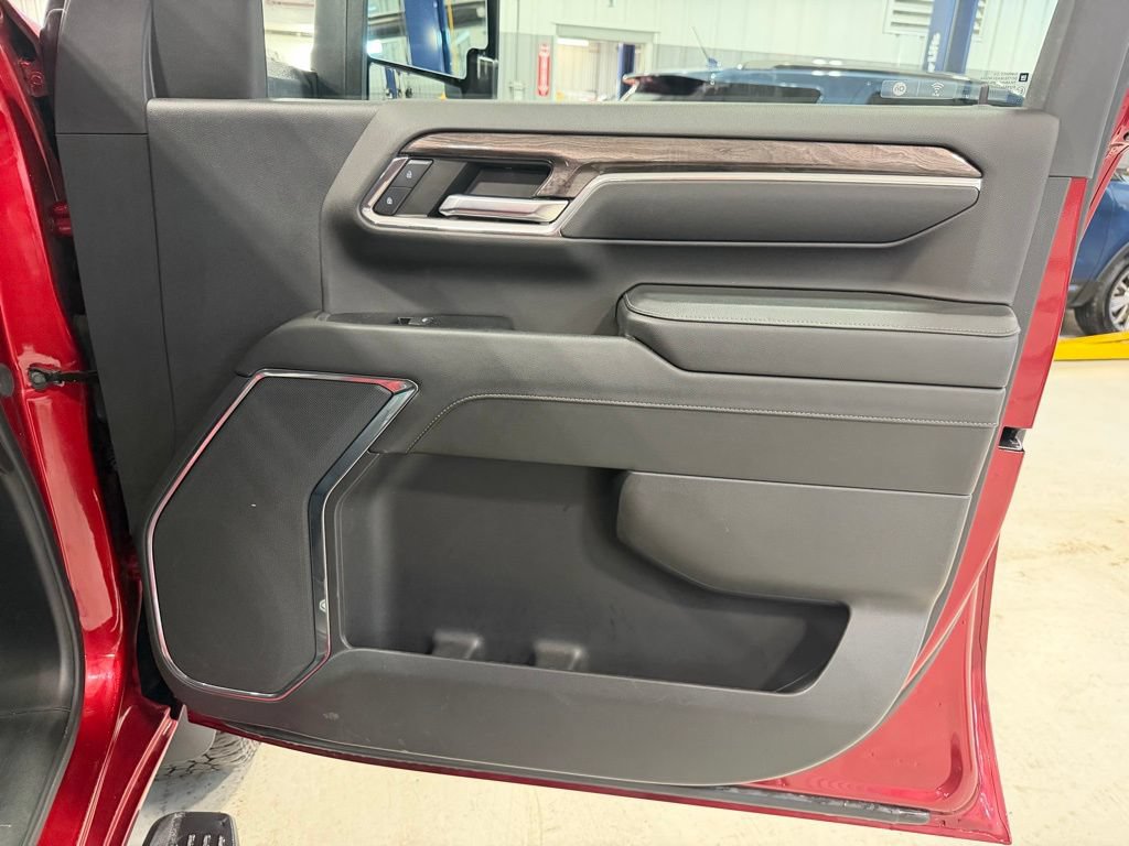 2024 Chevrolet Silverado 2500HD LTZ - Photo 38