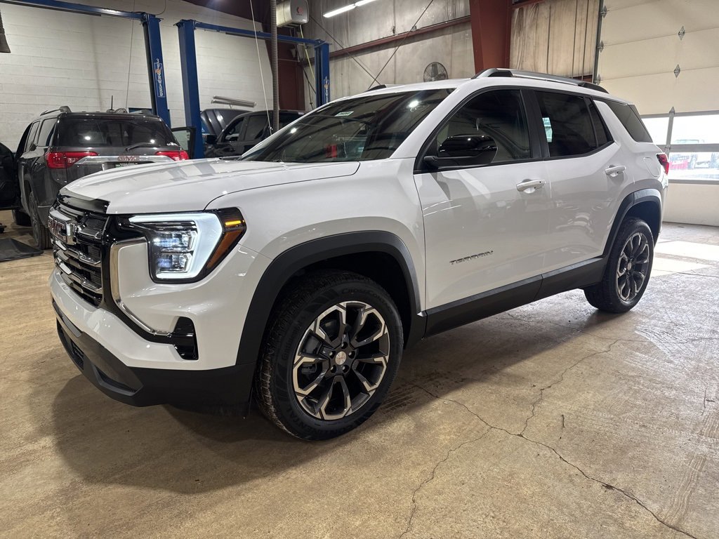 2026 GMC Terrain Elevation's photo
