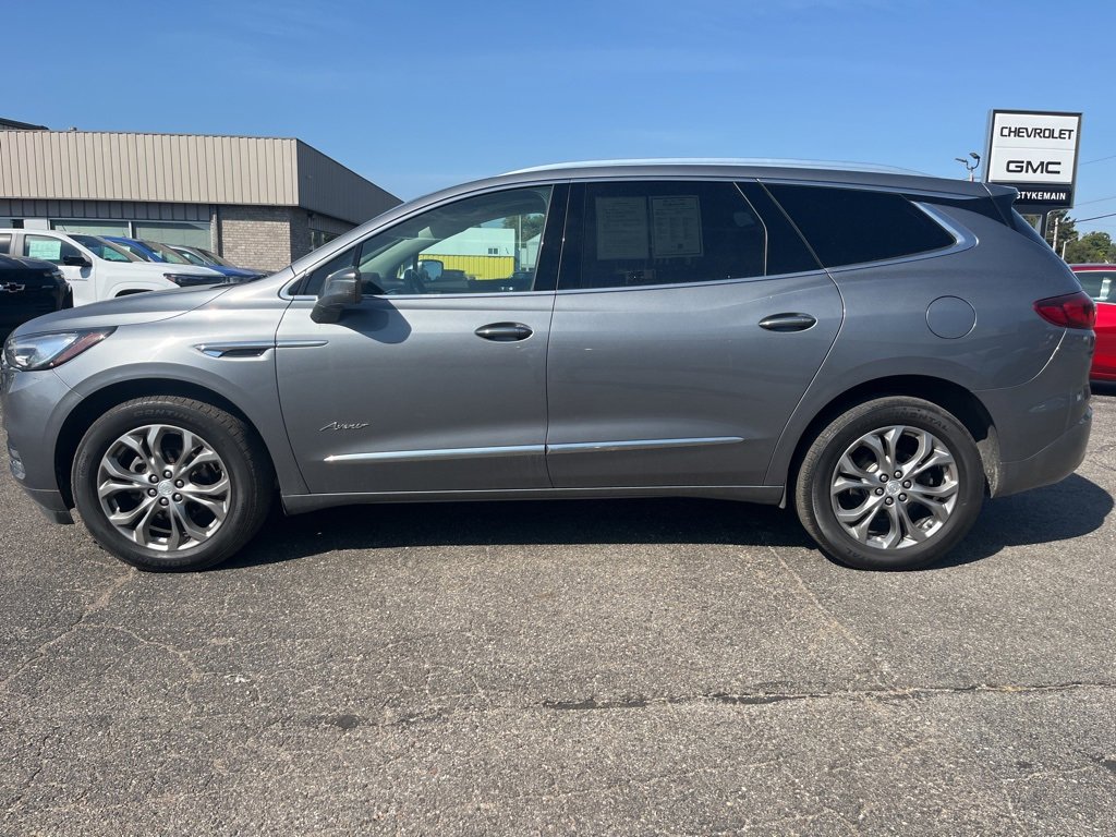 2020 Buick Enclave Avenir photo 2