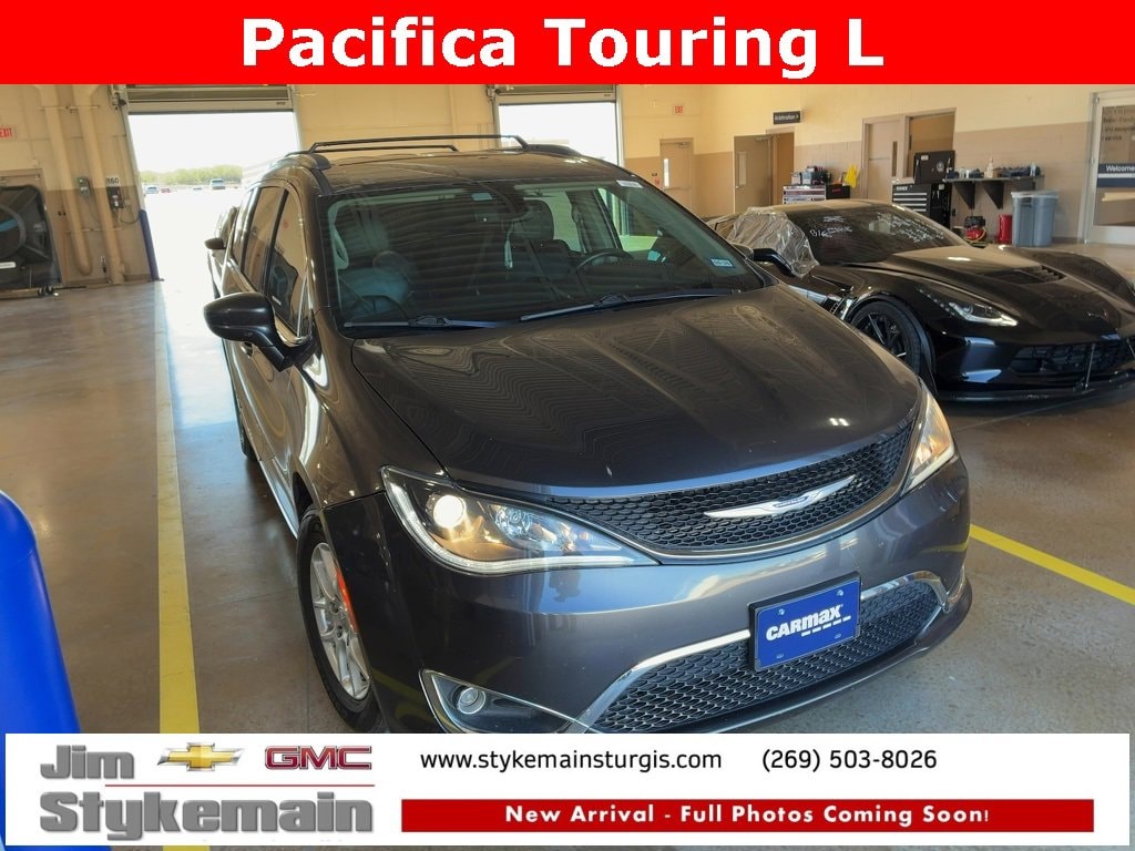 2020 Chrysler Pacifica Touring L