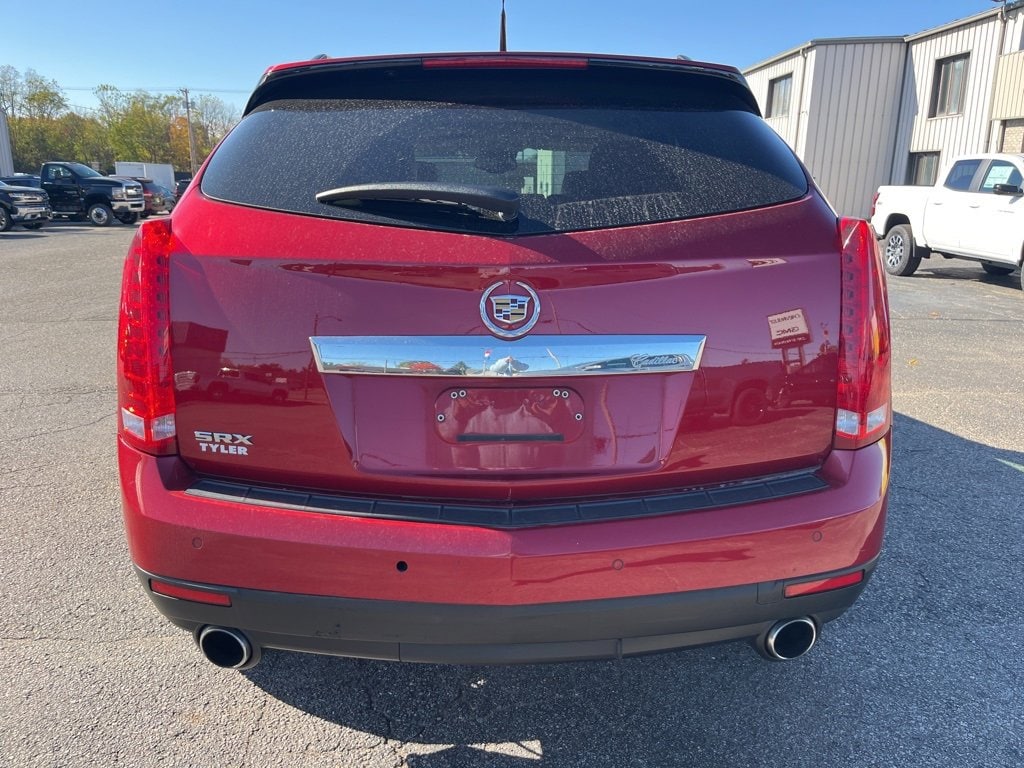 Used 2010 CADILLAC SRX Luxury Collection Crossover