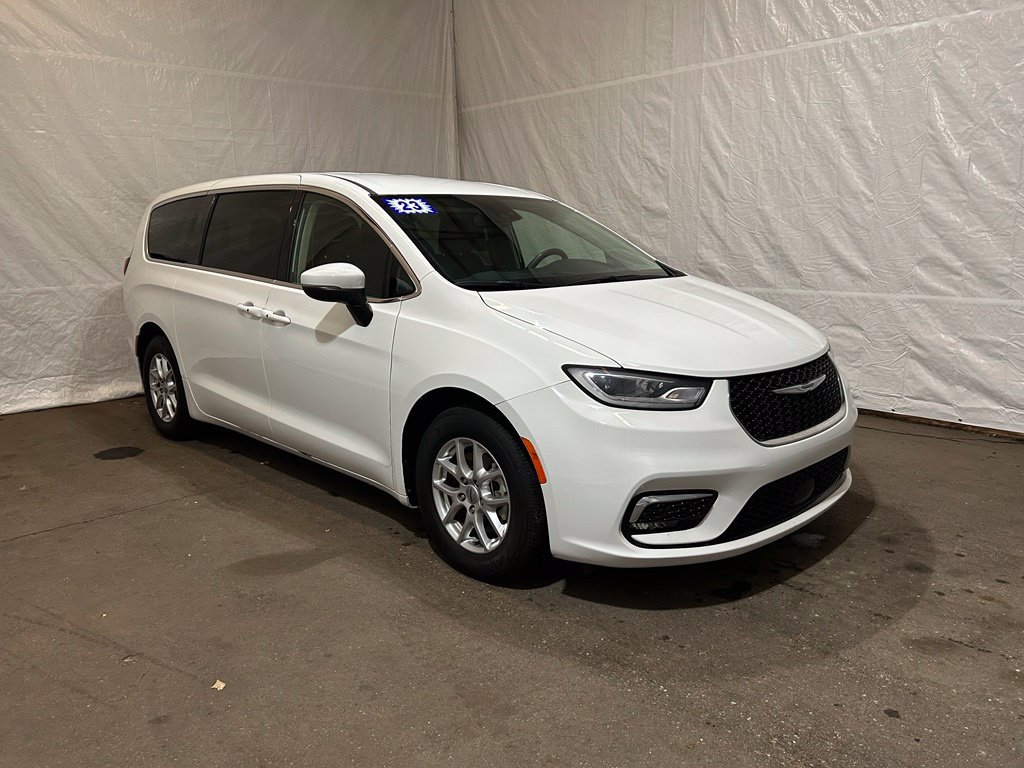 2023 Chrysler Pacifica
