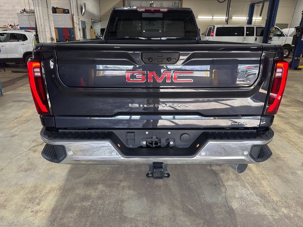 2024 Gmc Sierra HD SLT photo 3