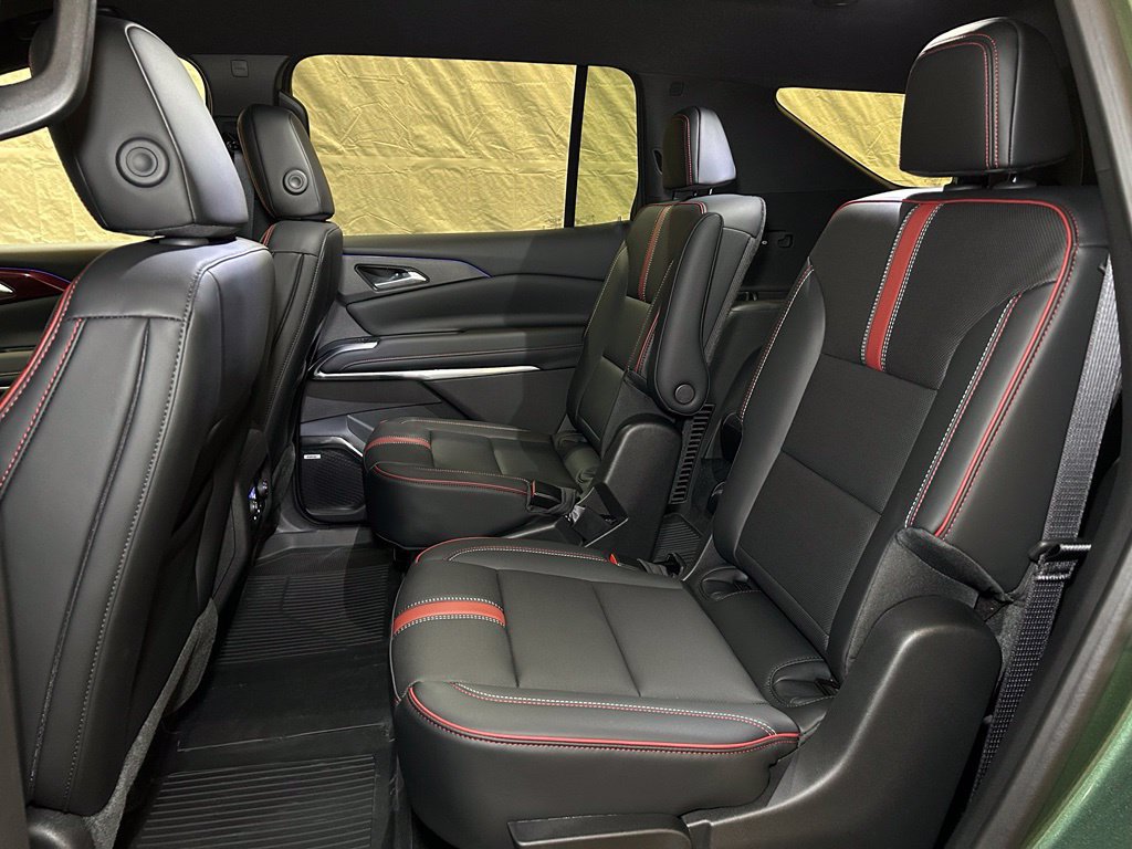 2027 Chevrolet Traverse RS - Photo 39
