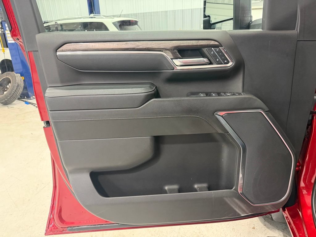2024 Chevrolet Silverado 2500HD LTZ - Photo 25