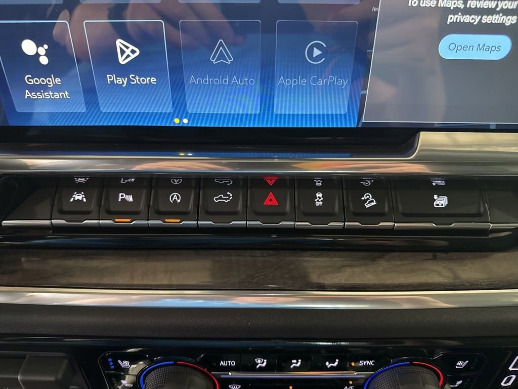 2025 Chevrolet Silverado 1500 LTZ - Photo 30
