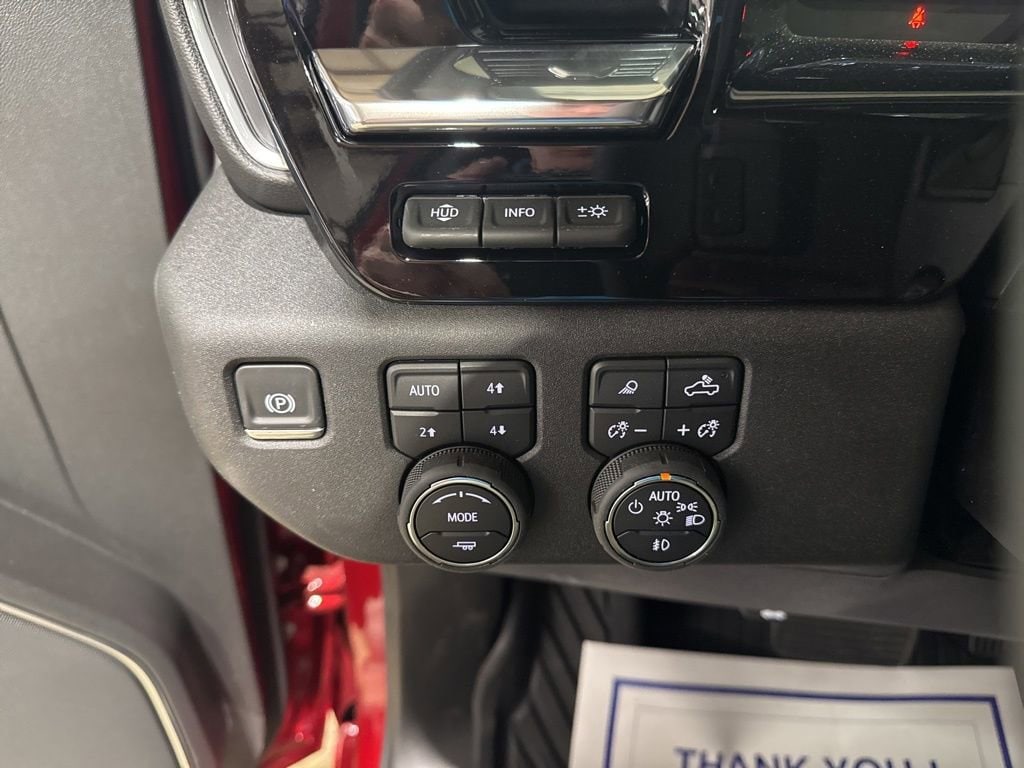 2025 Chevrolet Silverado 1500 LTZ - Photo 20