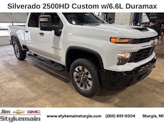 2026 Chevrolet Silverado 2500 HD Custom Truck