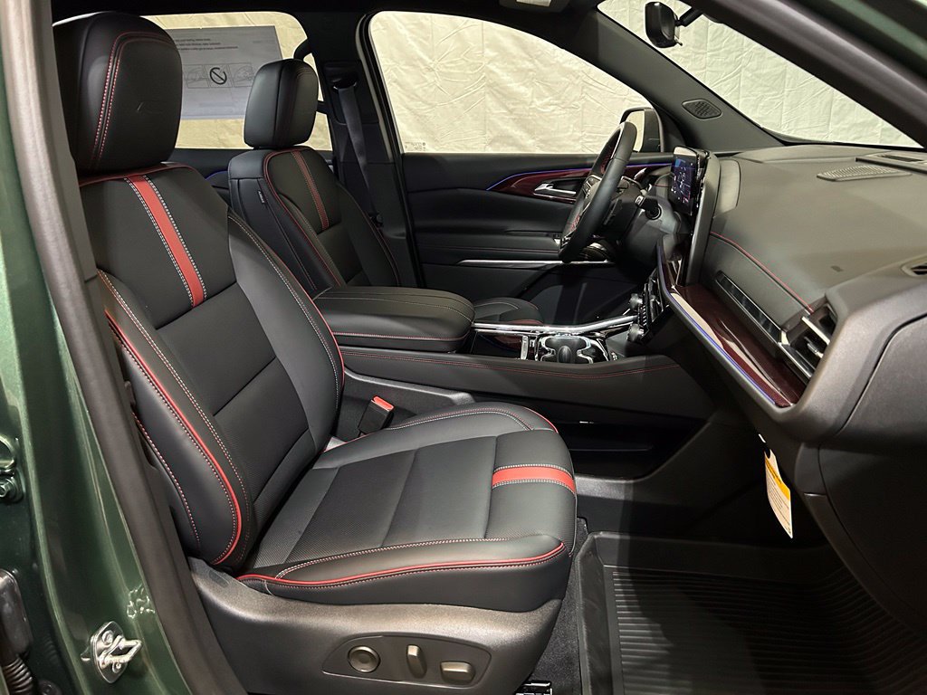 2027 Chevrolet Traverse RS - Photo 42
