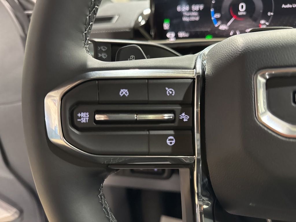 2025 GMC Sierra EV Denali - Photo 25