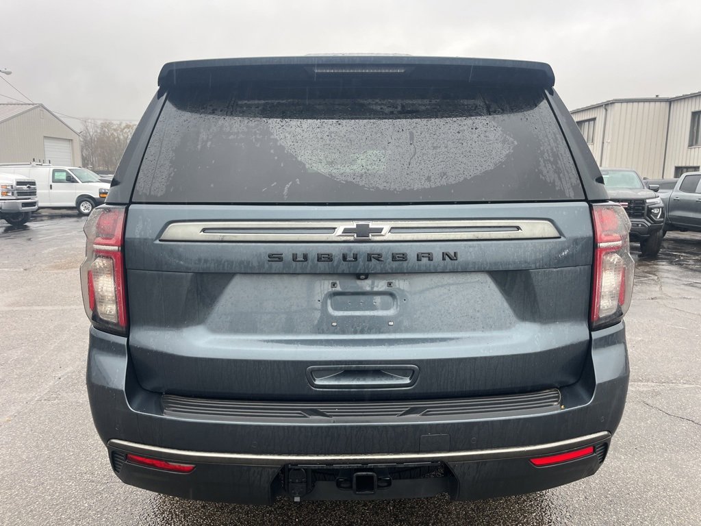 2021 Chevrolet Suburban Z71 photo 3