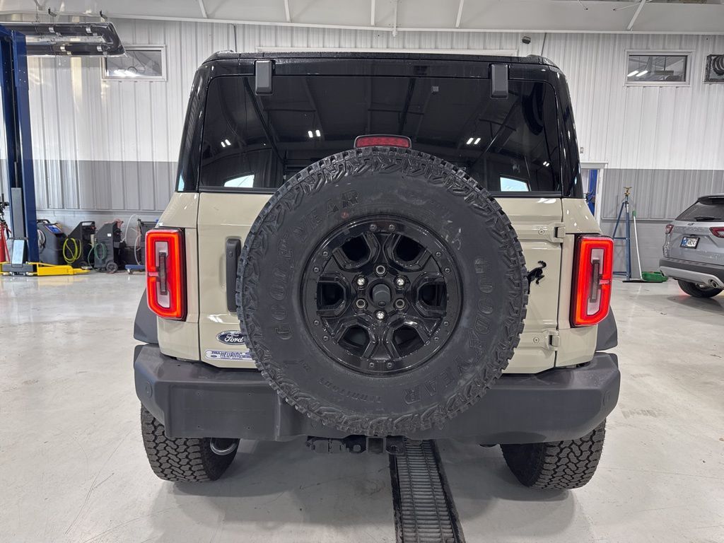 2025 Ford Bronco 4-Door Outer Banks - Photo 6
