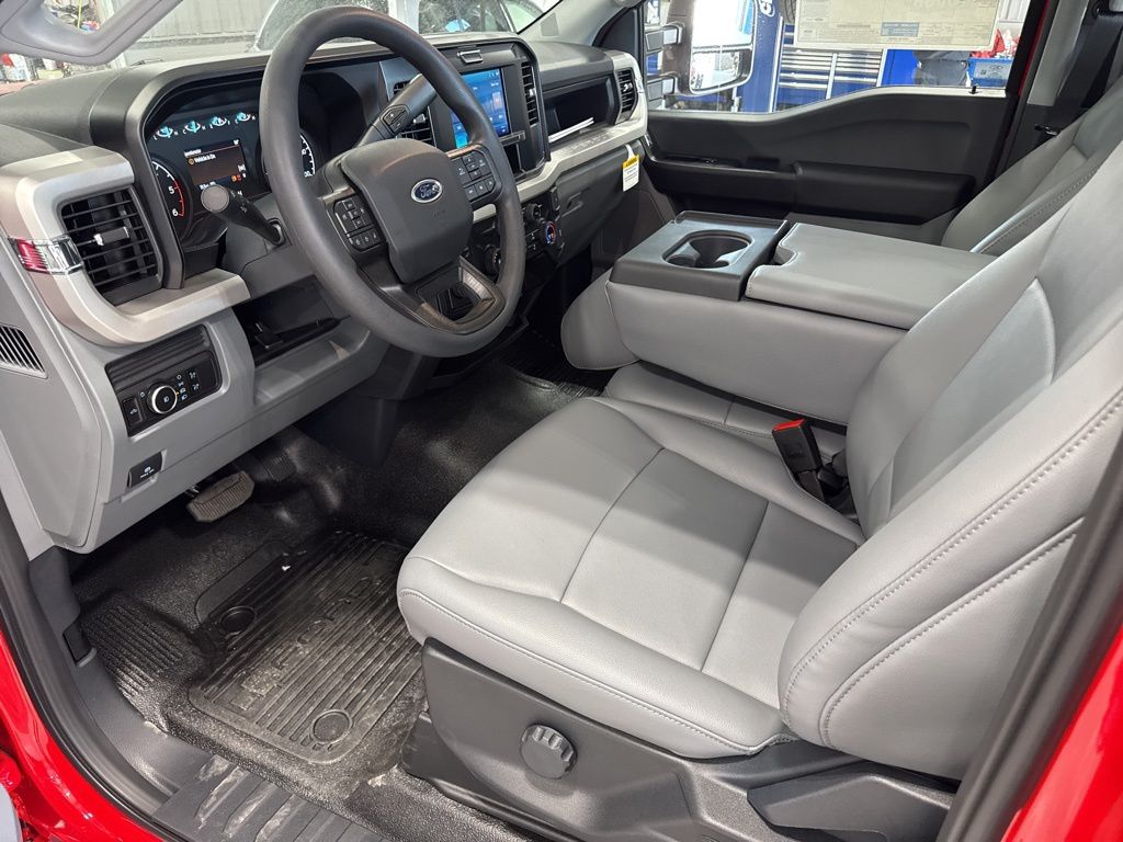 2026 Ford F-600 Super Duty Chassis Cab XL - Photo 11