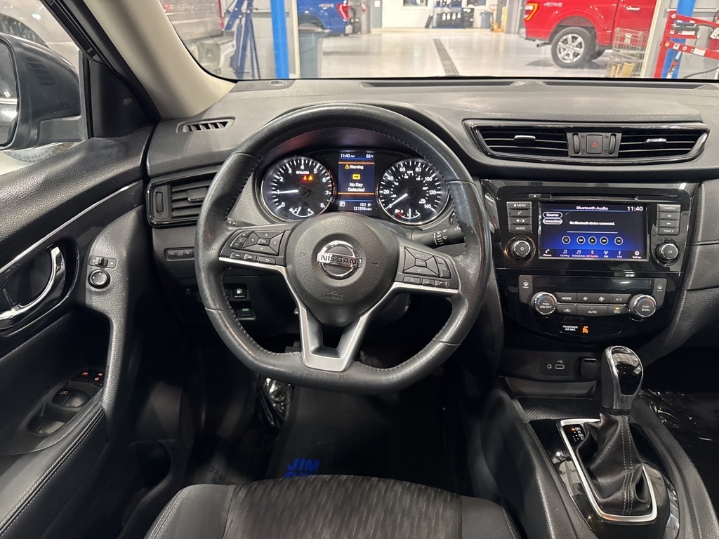 Used 2018 Nissan Rogue SV with VIN KNMAT2MVXJP508093 for sale in Garrett, IN