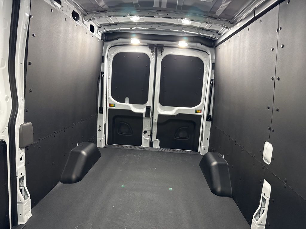 2025 Ford Transit Van Base - Photo 27