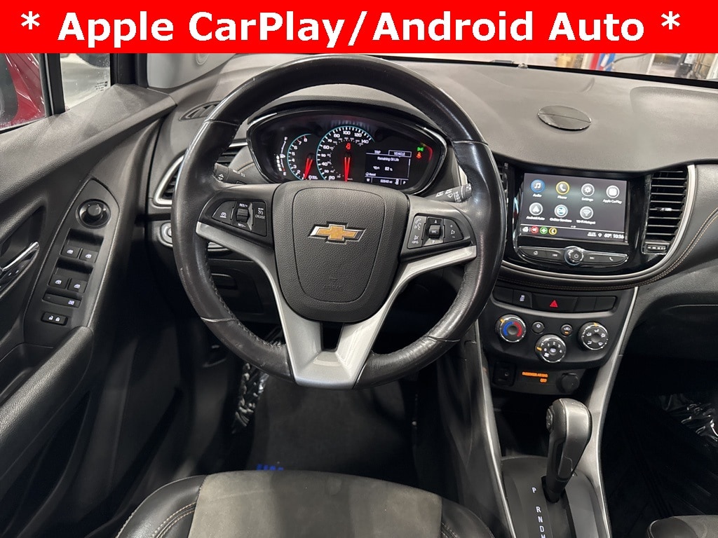Used 2019 Chevrolet Trax LT with VIN 3GNCJPSB4KL143323 for sale in Garrett, IN