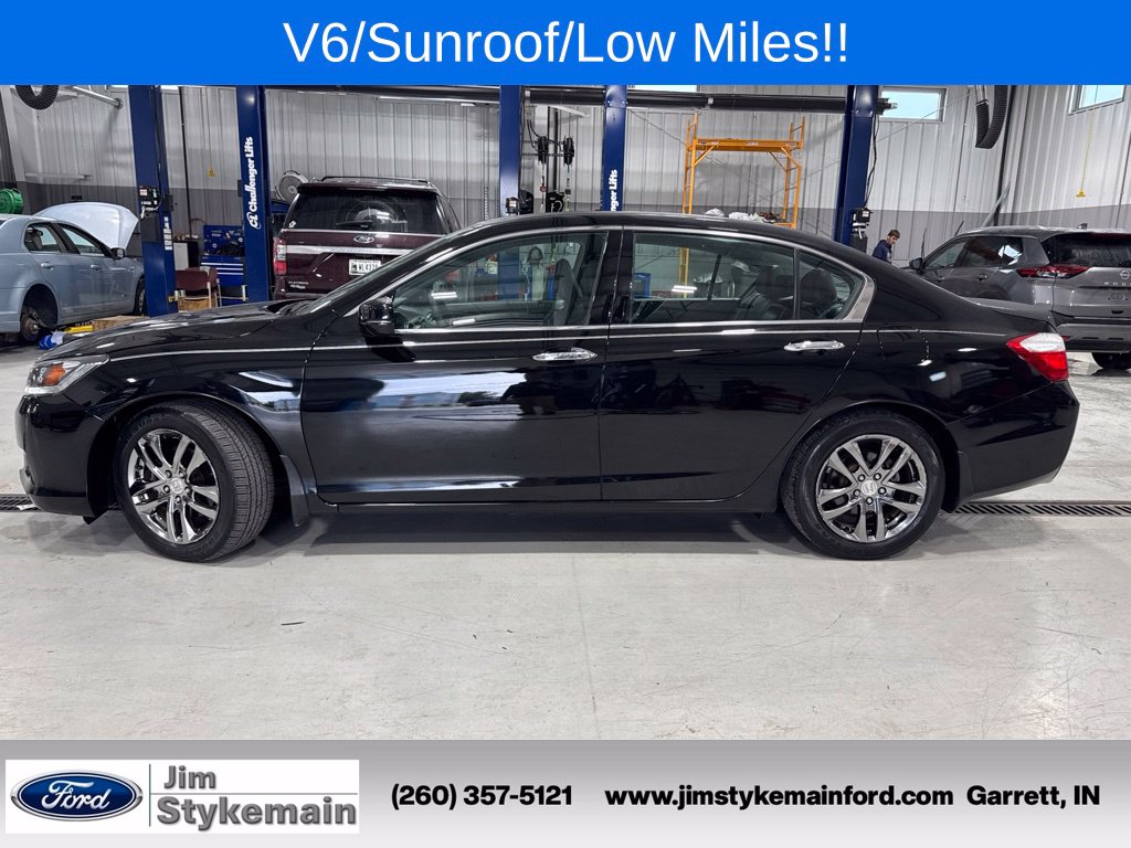 Used 2014 Honda Accord EX-L V-6 with VIN 1HGCR3F86EA018720 for sale in Garrett, IN