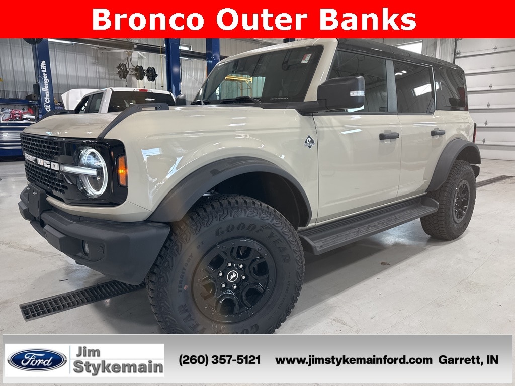 2025 Ford Bronco 4-Door Outer Banks's photo