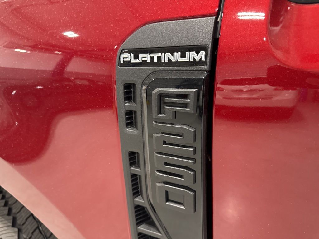 2026 Ford F-250 Super Duty Platinum - Photo 6