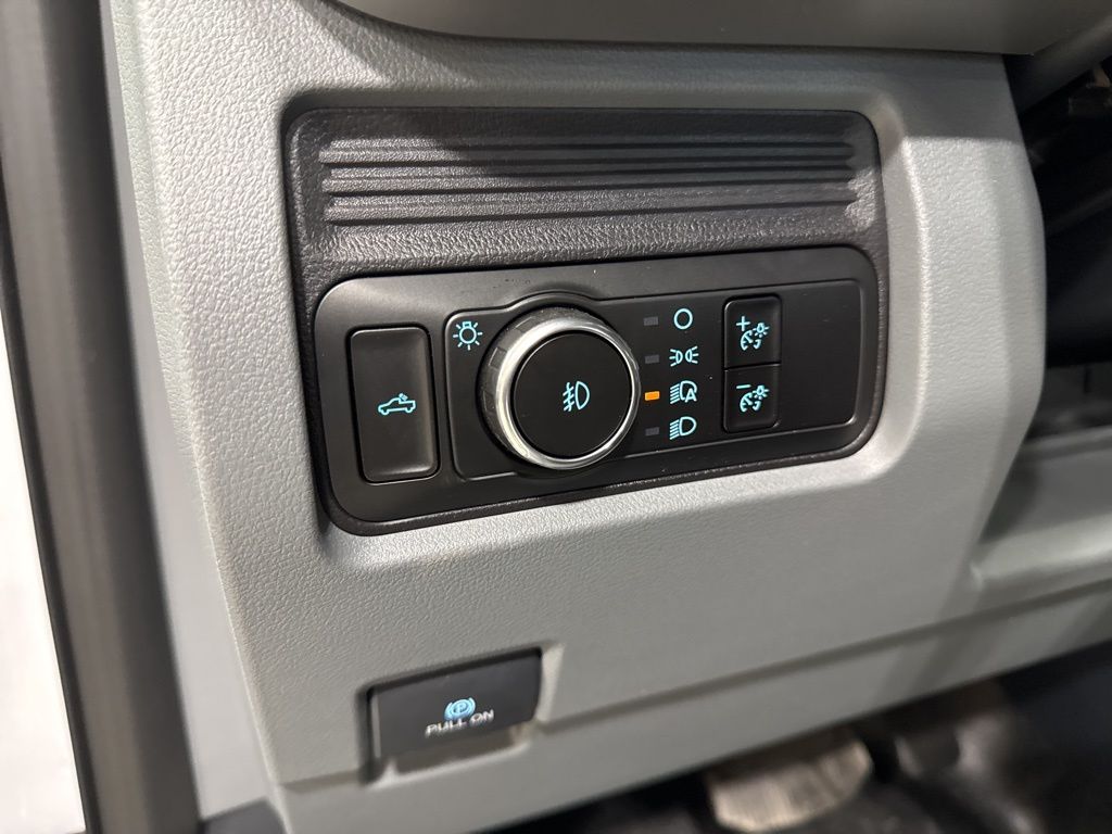 2025 Ford F-250 Super Duty XL - Photo 17