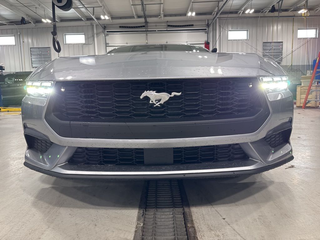 2025 Ford Mustang EcoBoost Premium Fastback - Photo 11