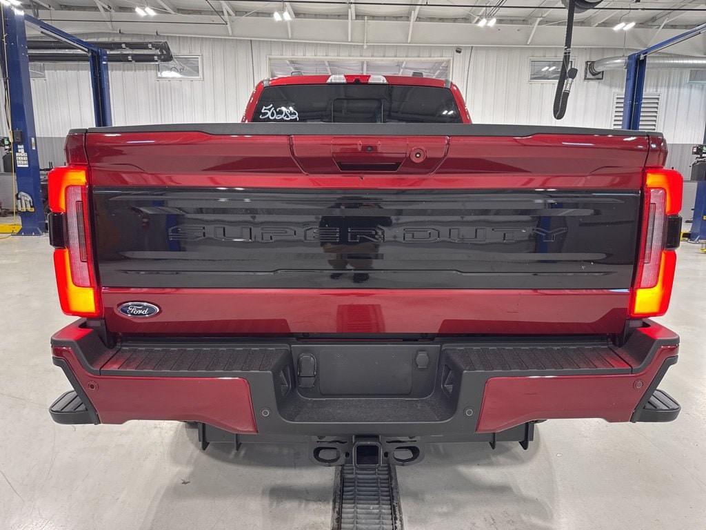 2026 Ford F-250 Super Duty Platinum - Photo 10