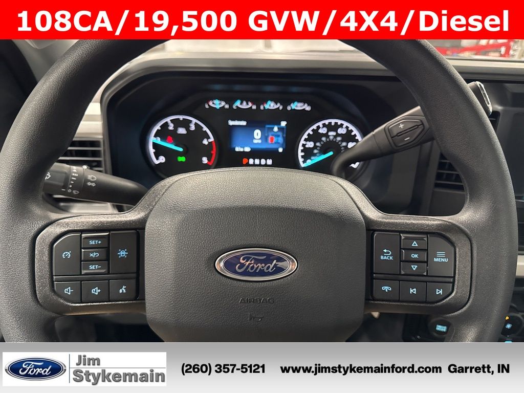 2025 Ford F-550 Super Duty Chassis Cab XL - Photo 12