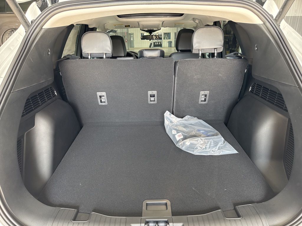 2025 Ford Escape Plug-in hybrid PHEV - Photo 38